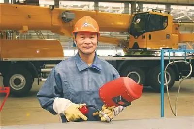 工程机械修理工证书怎么考？证书权威性如何？报考要求是什么？(图2)
