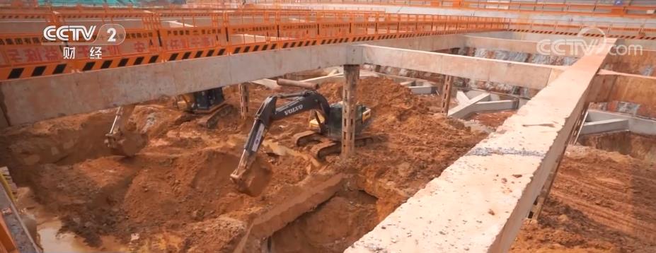 基建项目密集开工 工程机械需求大幅增长(图1)